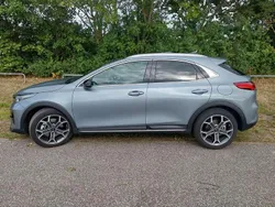 Grau Gebraucht 2022 Kia XCeed Platinum SUV | 26.900 € (Fairer Preis)