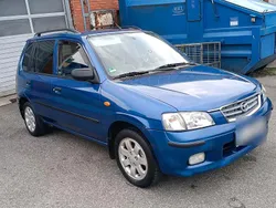 Blau Gebraucht 2000 Mazda Demio Kleinwagen | 1.650 € (Guter Preis)