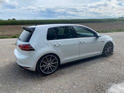 Weiß Gebraucht 2017 VW Golf VII GTI Limousine | 18.900 € (Superpreis)