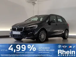 Blau Gebraucht 2019 BMW 225 Active Tourer Sport Line Van / Kleinbus | 17.640 € (Fairer Preis)