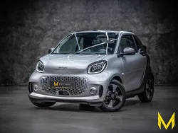 Cool silver (metallic) Gebraucht 2024 Smart ForTwo Electric Drive Exclusive Cabrio | 18.888 € (Fairer Preis)