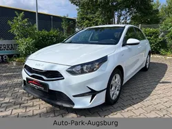 Weiß Gebraucht 2022 Kia Ceed Vision Limousine | 15.480 € (Teuer)