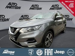 Grau Gebraucht 2019 Nissan Qashqai N-Way SUV | 15.590 € (Fairer Preis)