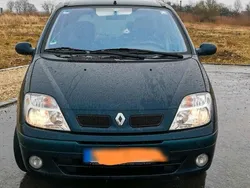 Grün Gebraucht 2003 Renault Scénic Van / Kleinbus | 600 € (Superpreis)