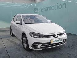 Weiß Gebraucht 2024 VW Polo Style Limousine | 22.240 € (Fairer Preis)