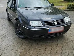 Schwarz Gebraucht 1999 VW Bora Limousine | 1.699 € (Fairer Preis)