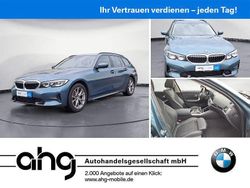 Blau Gebraucht 2020 BMW 318 Sport Line Kombi | 20.650 € (Guter Preis)