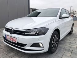 Weiß Gebraucht 2021 VW Polo Active Limousine | 15.000 € (Guter Preis)