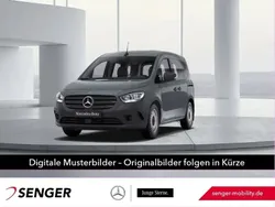 Grau Gebraucht 2022 Mercedes Citan 110 Kombi | 21.350 € (Etwas zu teuer)