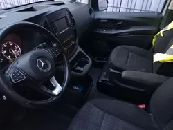 Silber Gebraucht 2016 Mercedes Vito Van / Kleinbus | 19.400 € (Fairer Preis)