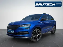 Raceblau metallic Gebraucht 2021 Skoda Karoq SportLine SUV | 26.380 € (Fairer Preis)