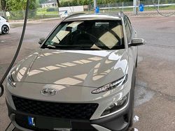 Grau Gebraucht 2021 Hyundai Kona Trend SUV | 18.400 € (Fairer Preis)