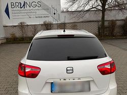 Weiß Gebraucht 2012 Seat Ibiza ST Sport Kombi | 6.999 € (Etwas zu teuer)