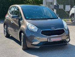Gelb Gebraucht 2017 Kia Venga DREAM-TEAM Edition Kleinwagen | 8.450 € (Fairer Preis)