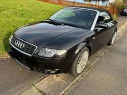Schwarz Gebraucht 2002 Audi A4 Cabriolet Design Cabrio | 13.900 €