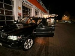 Schwarz Gebraucht 2004 BMW X5 SUV | 4.500 € (Fairer Preis)