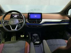 Grau Gebraucht 2021 VW ID.4 Pro Performance SUV | 21.777 € (Fairer Preis)