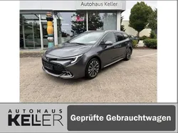 Marlingrau metallic Gebraucht 2023 Toyota Corolla Team Kombi | 28.960 € (Etwas zu teuer)