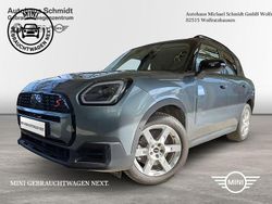 Grün Gebraucht 2024 Mini Countryman Classic SUV | 35.350 € (Superpreis)