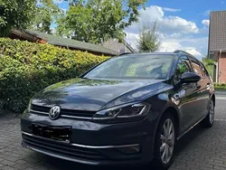 Grau Gebraucht 2018 VW Golf VII Highline Kombi | 12.750 € (Guter Preis)