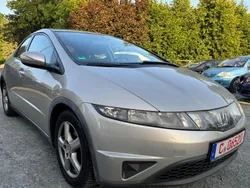 Silber Gebraucht 2008 Honda Civic Comfort Limousine | 5.499 € (Fairer Preis)