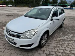 Grün Gebraucht 2009 Opel Astra Kombi | 900 € (Superpreis)