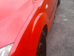Rot Gebraucht 2005 Ford Fiesta Kleinwagen | 600 €