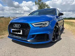 Blau Gebraucht 2018 Audi RS3 Comfort Kleinwagen | 49.900 € (Fairer Preis)