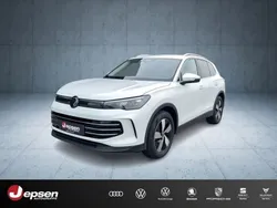Oryxweiß perlmutteffekt Gebraucht 2024 VW Tiguan Elegance SUV | 40.470 € (Fairer Preis)