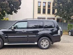 Schwarz Gebraucht 2018 Mitsubishi Pajero Edition SUV | 28.900 € (Guter Preis)