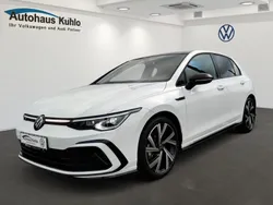 Weiß Gebraucht 2024 VW Golf VIII R-line Kleinwagen | 33.490 € (Etwas zu teuer)