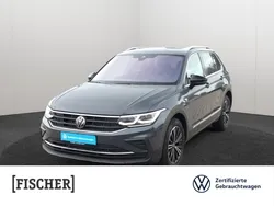 Delfingrau metallic Gebraucht 2024 VW Tiguan Move SUV | 34.822 € (Guter Preis)