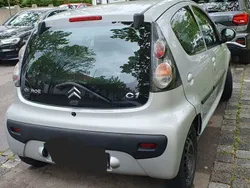 Silber Gebraucht 2010 Citroën C1 Style Kleinwagen | 5.350 € (Etwas zu teuer)