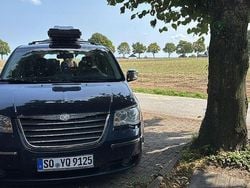 Blau Gebraucht 2008 Chrysler Grand Voyager Limited Van / Kleinbus | 2.000 €