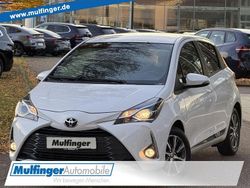 Weiß Gebraucht 2020 Toyota Yaris Limousine | 12.890 € (Fairer Preis)