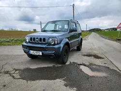 Grau Gebraucht 2008 Suzuki Jimny SUV | 10.200 € (Fairer Preis)
