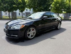 Schwarz Gebraucht 2011 Jaguar XF S Limousine | 3.900 €