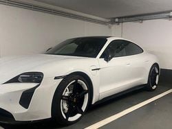 Weiß Gebraucht 2021 Porsche Taycan Sport Limousine | 57.000 € (Superpreis)