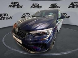 Blau (nachtblau) Gebraucht 2024 Renault Arkana Techno SUV | 30.750 €