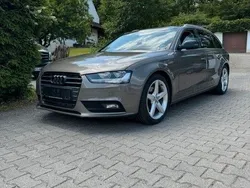 Grau Gebraucht 2013 Audi A4 Ambition Kombi | 8.199 € (Guter Preis)