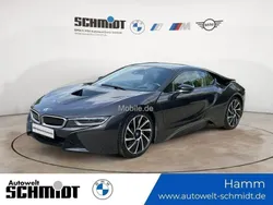 Grau Gebraucht 2016 BMW i8 Sport Line Coupé | 57.290 € (Guter Preis)