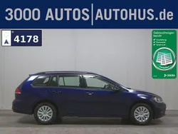 Blau Gebraucht 2019 VW Golf VII Trendline Kombi | 11.980 € (Guter Preis)