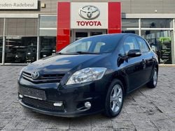Schwarz Gebraucht 2011 Toyota Auris Edition Limousine | 4.390 € (Fairer Preis)