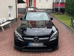 Schwarz Gebraucht 2015 Mercedes C63 AMG AMG Limousine | 46.300 € (Teuer)