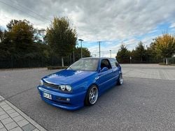 Blau Gebraucht 1996 VW Golf Coupé | 3.999 €
