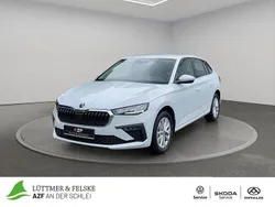 Weiß Gebraucht 2025 Skoda Scala Selection Kleinwagen | 24.990 € (Fairer Preis)