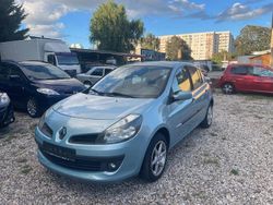 Grün Gebraucht 2007 Renault Clio II Rip Curl Kleinwagen | 1.990 € (Fairer Preis)