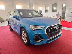 Blau Gebraucht 2019 Audi Q3 S-Line SUV | 17.999 €
