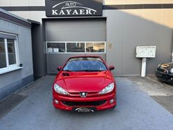 Rot Gebraucht 2005 Peugeot 206 CC Sport Cabrio | 2.500 € (Fairer Preis)