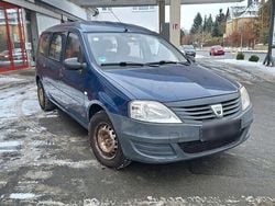 Blau Gebraucht 2009 Dacia Logan Kombi | 2.300 € (Fairer Preis)